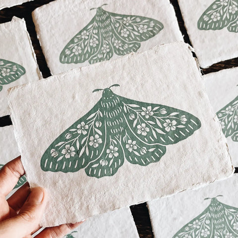 5x7 Seafoam Green Floral Moth