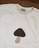 Womens M Mushroom Applique Crop Tee Ivory & Plaid