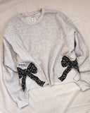 Mens Size L Bow Applique Sweatshirt Heather Grey & Navy Floral